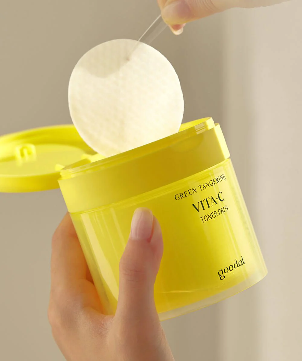 goodal Green Tangerine Vita C Dark Spot Pad 140ml / 70pads - Image 6