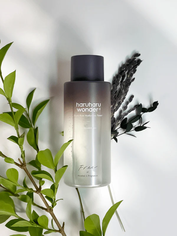 haruharu wonder Black Rice Hyaluronic Toner Free of Alcohol Fragrance 300ml - Image 2