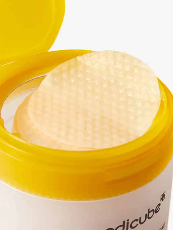 medicube Kojic Acid Turmeric Toner Pad 160ml / 70pads - Image 3