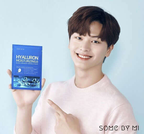 SOME BY MI Hyaluron Moisturizing Glow Luminous Ampoule Mask 1 PC - Image 4